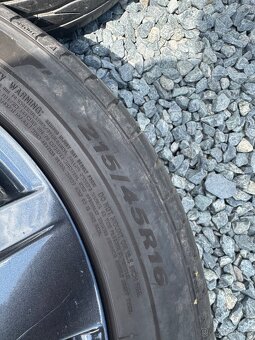 Alu sada škoda 16” 215/45 r16 5x100 - 8