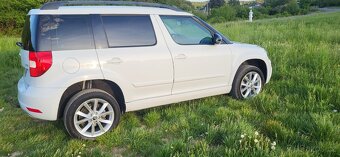 ŠKODA YETI 2017 2.0TDI DSG 4x4 110kw LED XENONY TAŽNÉ - 8