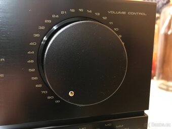 Pioneer A-676 Top stav - 8