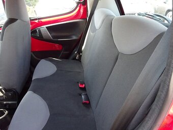 Peugeot 107 1,0 i - 8