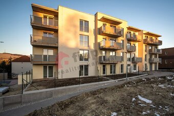 Pronájem bytu 1+kk 33 m2, ve Ždánicích, okr. Hodonín - 8