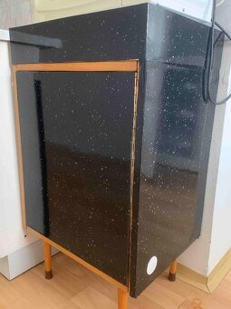 Kuchyňský robot ve skříňce - 8