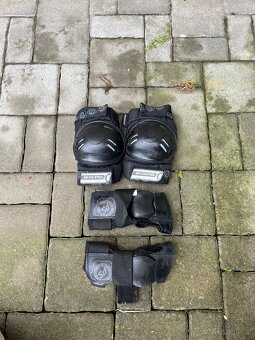 Kompletní dětské brusle Powerslide Phuzion 2v1 + chrániče - 8