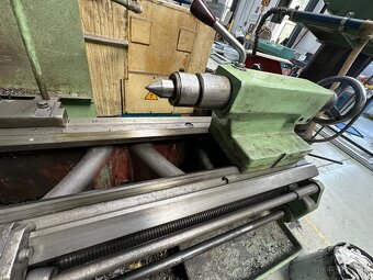 Soustruh TOS SV 18 - 8