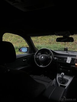 BMW E90 325d - 8
