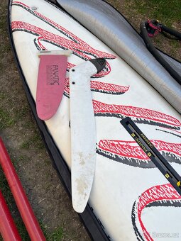 Windsurfing fanatic - 8