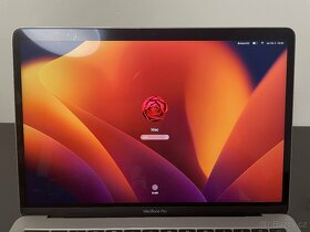 Prodám Macbook Pro 2017 - 8