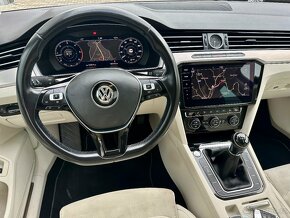 Volkswagen PASSAT 2.0 TDi HIGHLINE FullLED VIRTUAL NAVI 2019 - 8