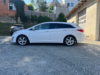 Hyundai i40 1.7 CRDi 100Kw PREMIUM ČR - 8