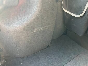 Alfa Romeo 147 1.9 JTD Bose - 8
