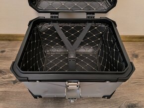 Zadní motokufr TopCase 45L hliníkový - 8
