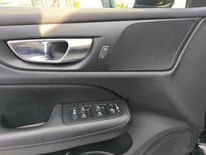 V60 B4 Mild Hybrid Diesel, 145kW, kůže, tažné zařízení, 2021 - 8