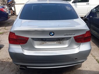 Dobrý den prodám BMW 90,320d - 8