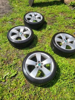 Alu kola R17 5x100 - 8