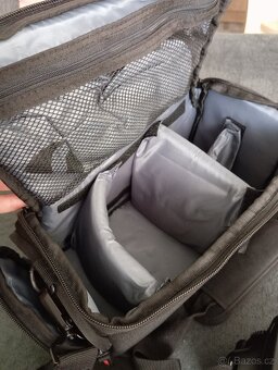 Canon EOS 4000 D - 8