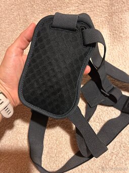 Držák na telefon s hrudním popruhem Sametop - 8