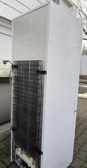 Lednička s mrazákem, Amica - 8