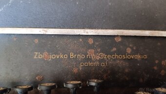 Psací stroj 500,- - 8