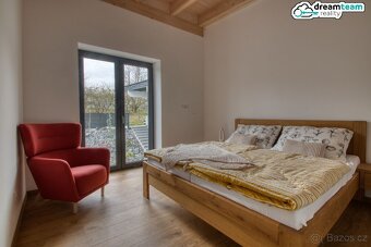 Luxusní bydlení v novostavbě s panoramatickými okny: vlastní - 8