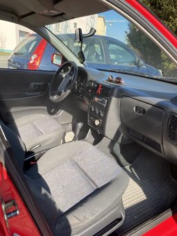 Volkswagen Polo 1,4 - 8