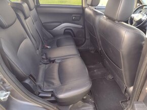 Mitsubishi Outlander 2.2 Di-D, 4x4, 7 míst, SLEVA - 8