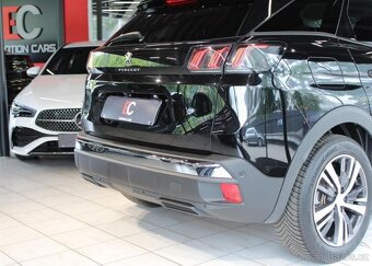 Peugeot 3008 PHEV 225 Allure DPH / LED hybridní automat - 8