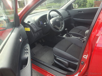 Hyundai i30, Hyundai i30 kombi,KLIMA,2.maj. - 8