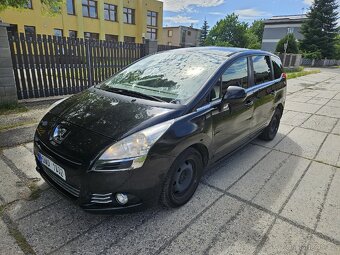 PEUGEOT 5008 HDI 1,6 AUTOMAT 7 MÍST RV 2014 - 8