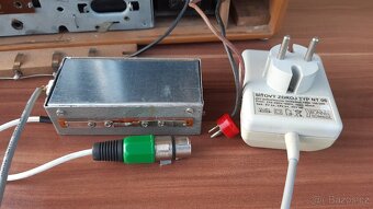 Elektronkové bateriové rádio TESLA 3101B - 8