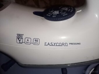 Parní žehlička Tefal Easycord Pressing - 8