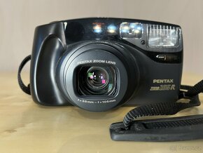Pokročilý kompakt Pentax Zoom 105-R - 8