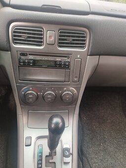 Subaru Forester SG 2.0 XT.130kw,automat.R.V 2004,196000km. - 8