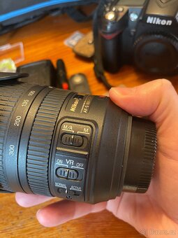 Nikon D90 + 2x objektiv, stativ, batoh, knihy a další přísl. - 8