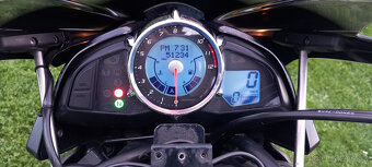 Prodám motocykl Suzuki GSX 1300 B-King - 8