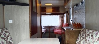 Karavan - 8