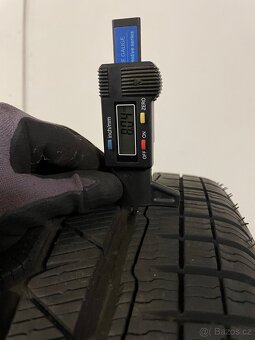 Original zimni alu kola Mercedes C r18 W205 S205 98% - 8