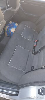 BMW E46 320i Touring - 8