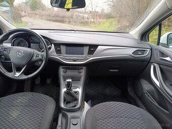 Opel Astra model K 2018 - 8