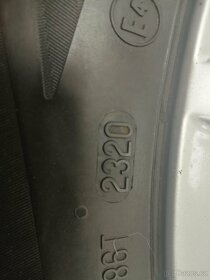 VW Tiguan - originální letní sada kol Montana 17" - 8