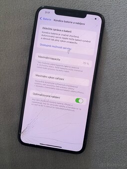 iPhone 11 Pro Max 64 GB - Top stav - 8
