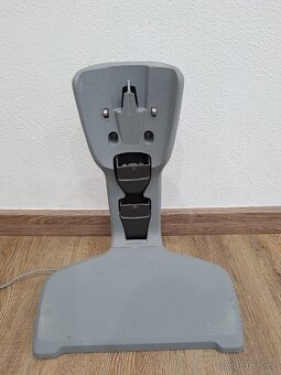 aku tyčový vysavač ELEKTROLUX - 8