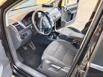 PRODÁM KRÁSNÝ VŮZ WV TOURAN FACELIFT 1.9 TDI 77KW BEZ KOROZE - 8