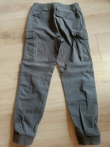 Kolhoty Jogger velikost 152 - 8