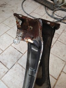 Blatníky Alfa Romeo 147 - 8