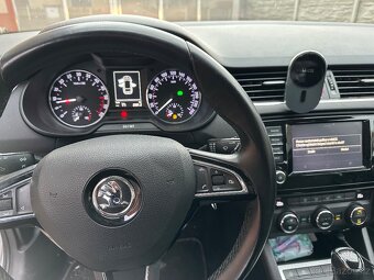 Škoda Octavia 2.0 TDI 110kw DSG - 8