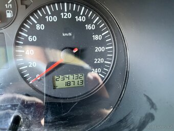 Seat Leon 1M1 1.4 Mpi 16V r.v.2002 - 8