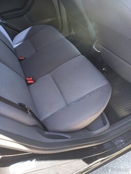Ford focus .1.6tdci rok2005 najeto 240t.km stk do 11/2025 - 8