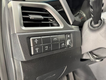 SsangYong Korando 1.5 Turbo 4X4 STYLE + A/T - 8