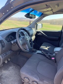 Navara D40 - 8
