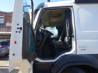 VOLVO FMX 540 6x2 - valník s hydraulickou rukou Palfinger - 8